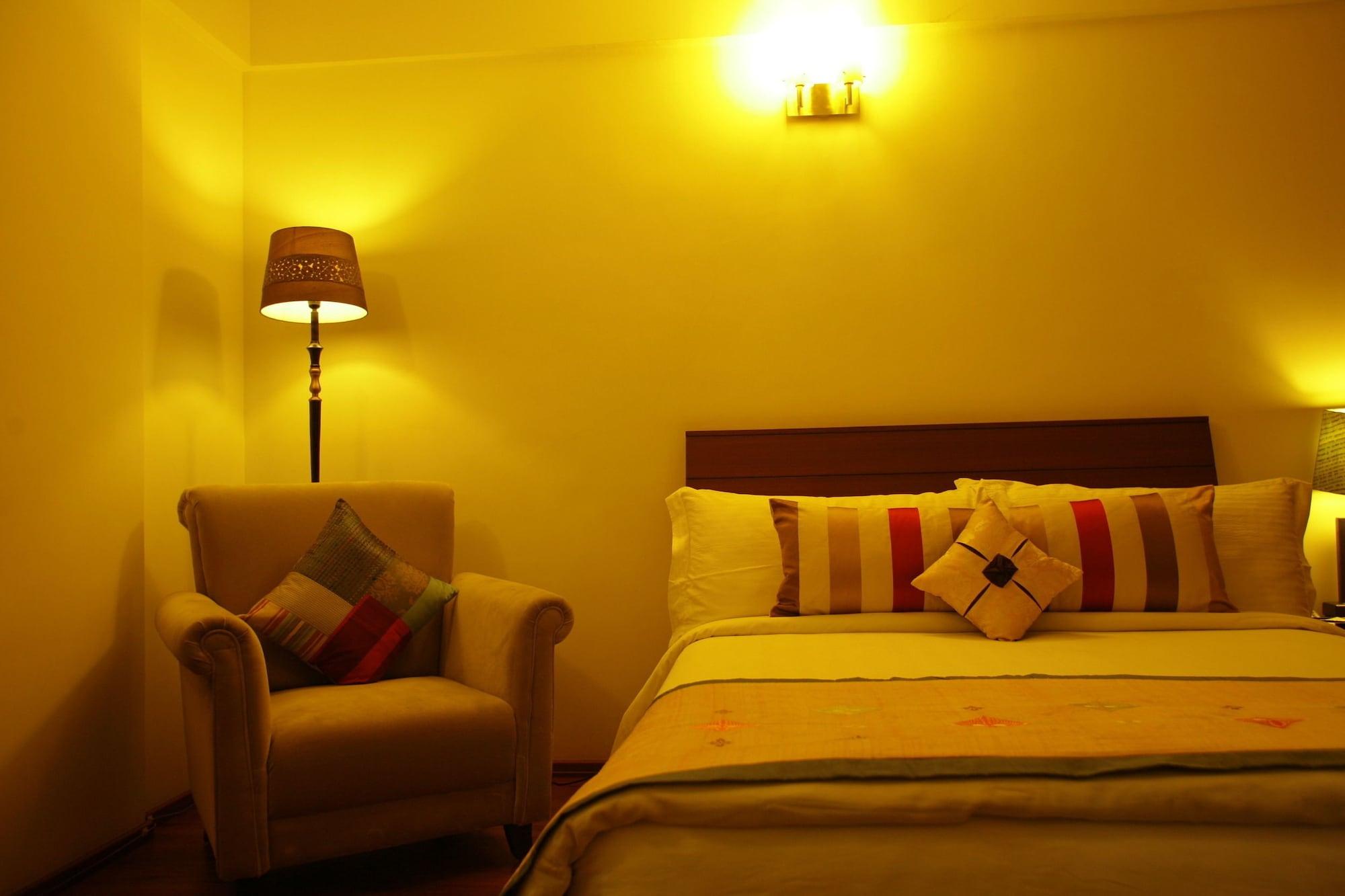 Hotel Justa Off Mg Road Bangalore Zimmer foto